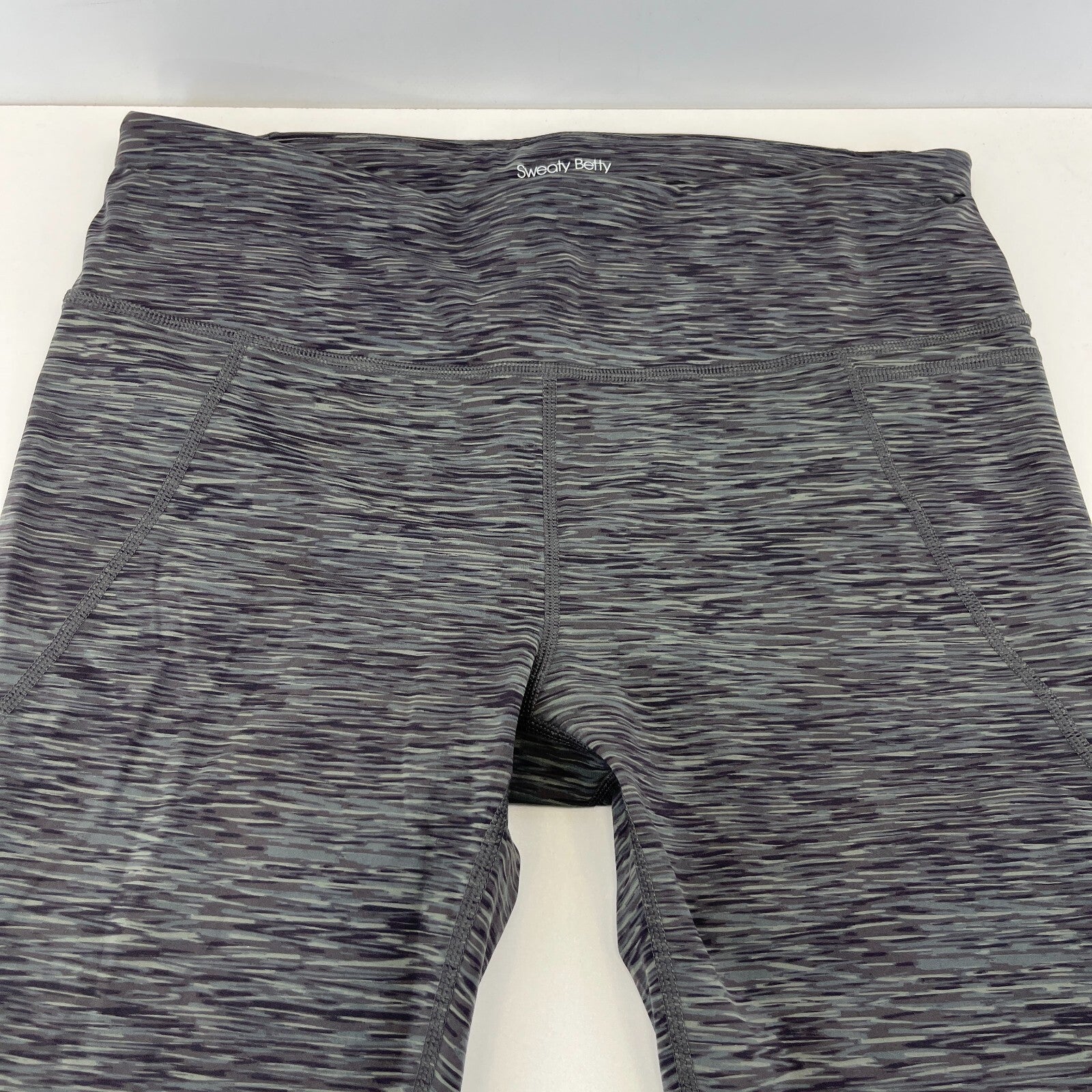 Sweaty Betty Power 7/8 Leggings size L Green Micro Camo Print Gym Yoga Run
