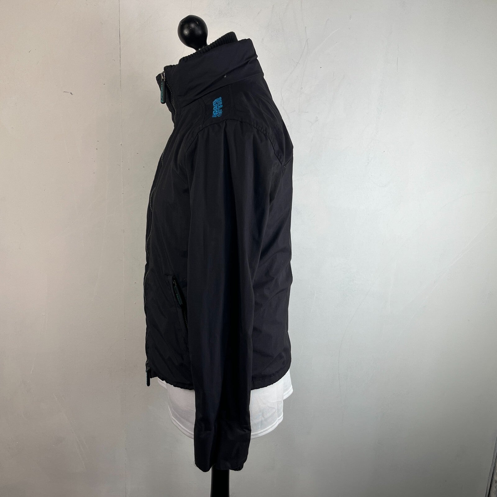 SuperDry Women's Windcheater Jacket in Black & Blue size XL