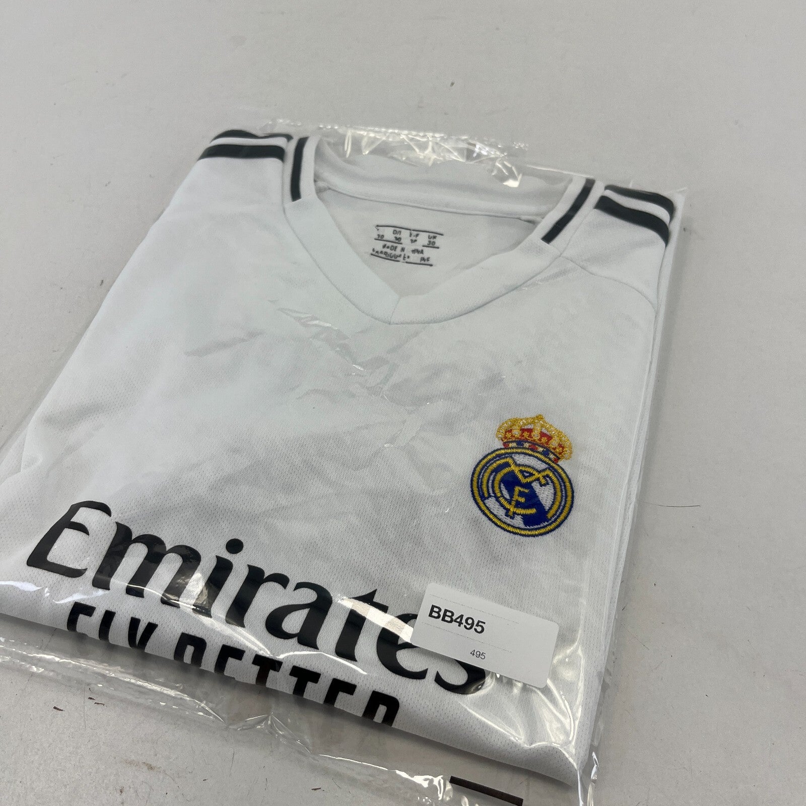 Real Madrid FC Mbappe 9 Kids Home Shirt Football Jersey Size 30 (11-12 Years)