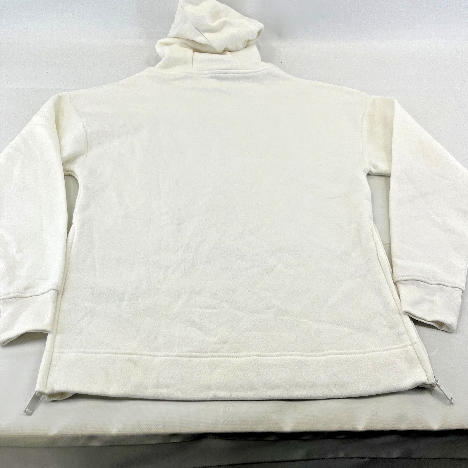 Bench Women's Hoodie Sweatshirt in White with Spellout size 8 Loose Fit - New