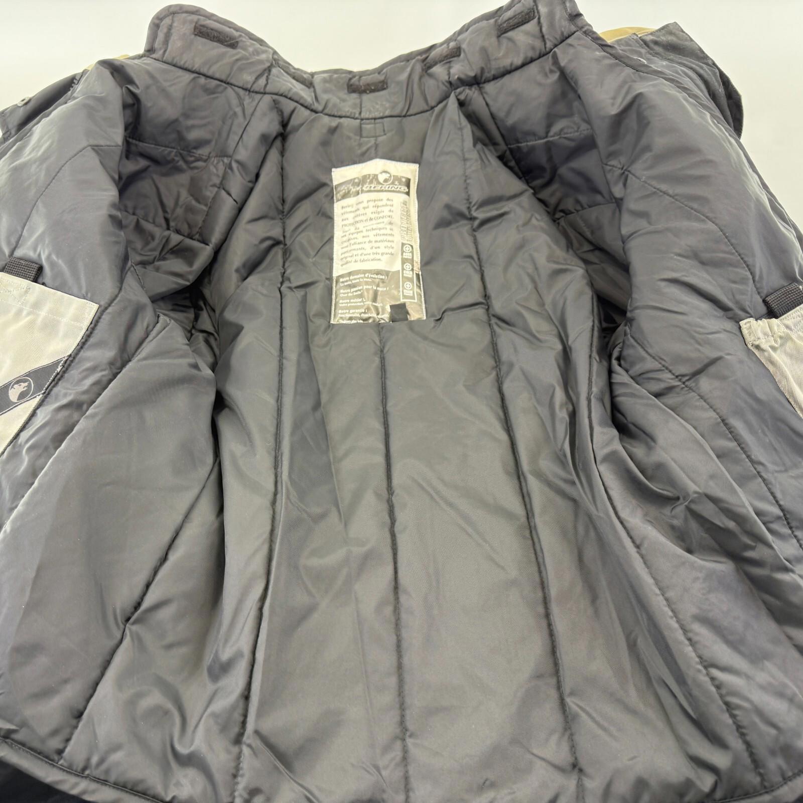 Bering Motorcycle Jacket in Grey Silver Women's size Large with Armour & Liner