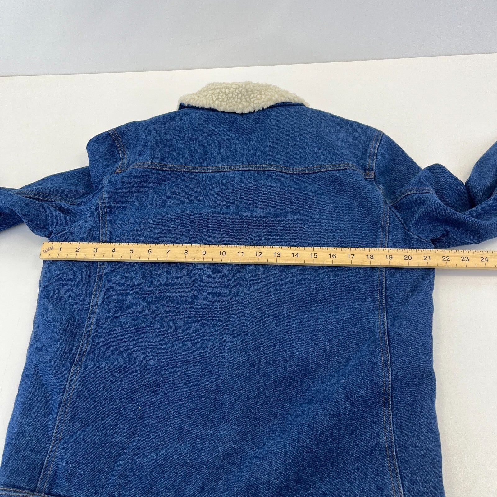 Blakely Mens Blue Denim Jacket Sherpa Fleece Lined Trucker size Medium