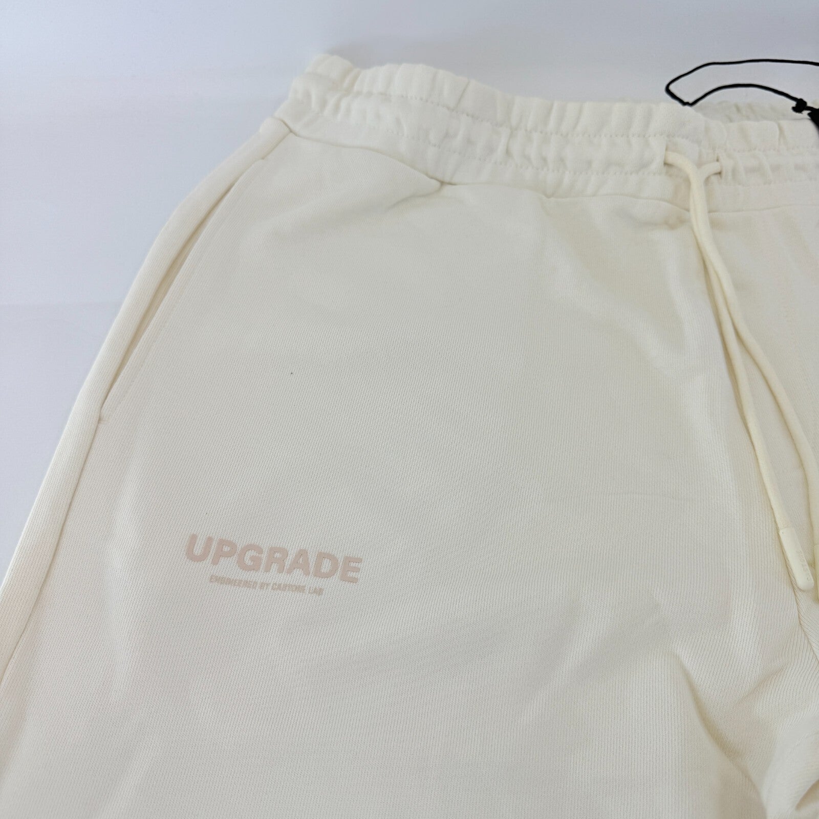 Castore Upgrade Mens Active Reverse Weave Joggers in Cream size XL New with Tags