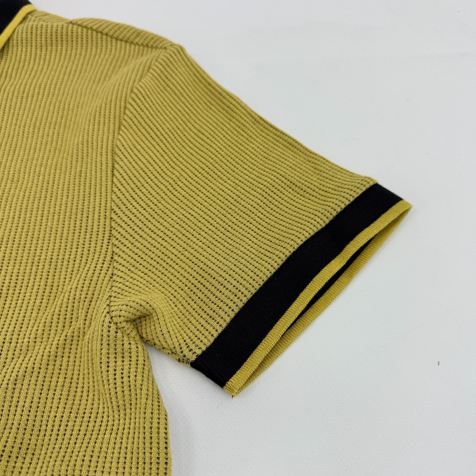 Ska & Soul Men's Waffle Knit Polo in Mustard Yellow size M - New - Model SS/2533