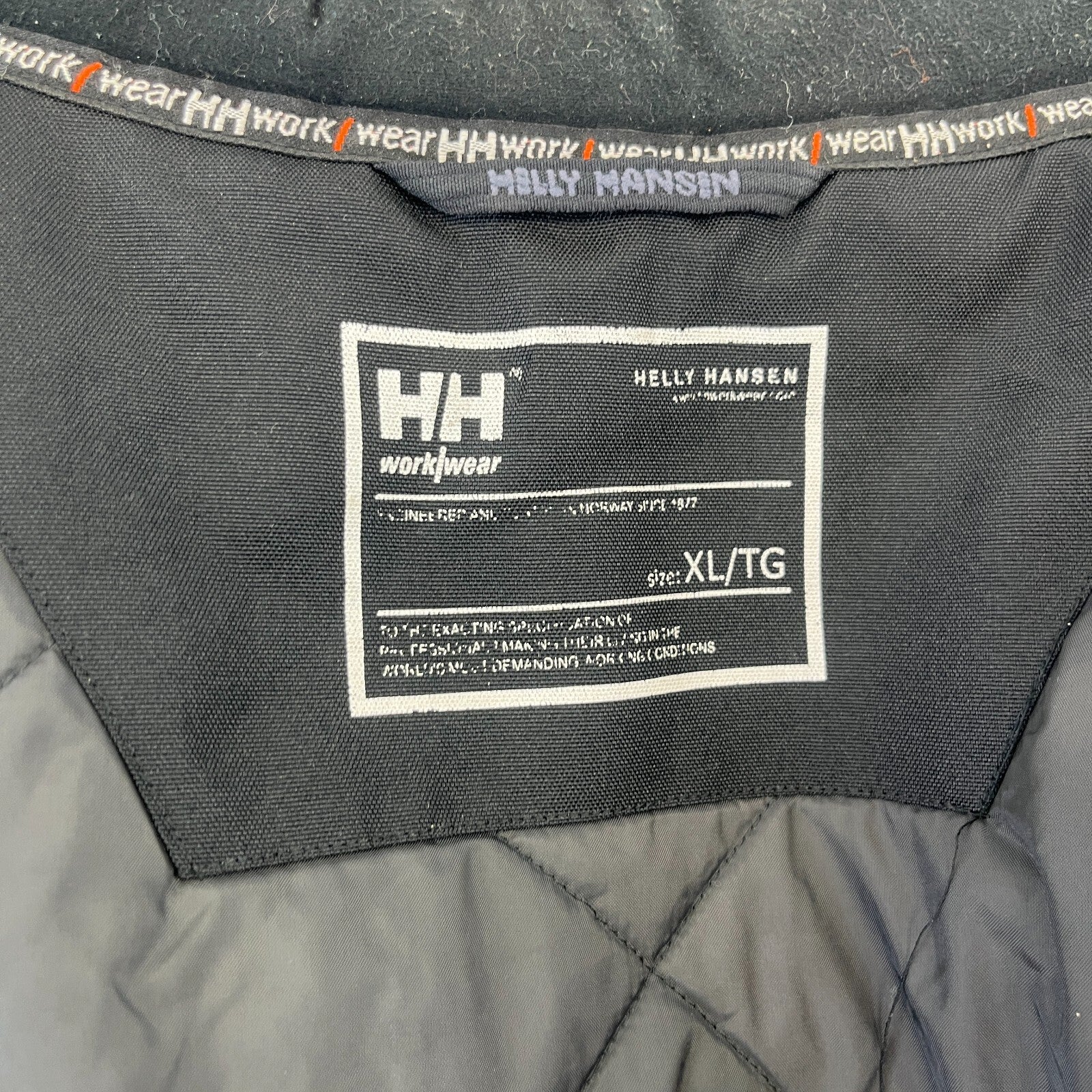 Helly Hansen Workwear Jacket Men's size XL Black Chore Coat Quilt Lined