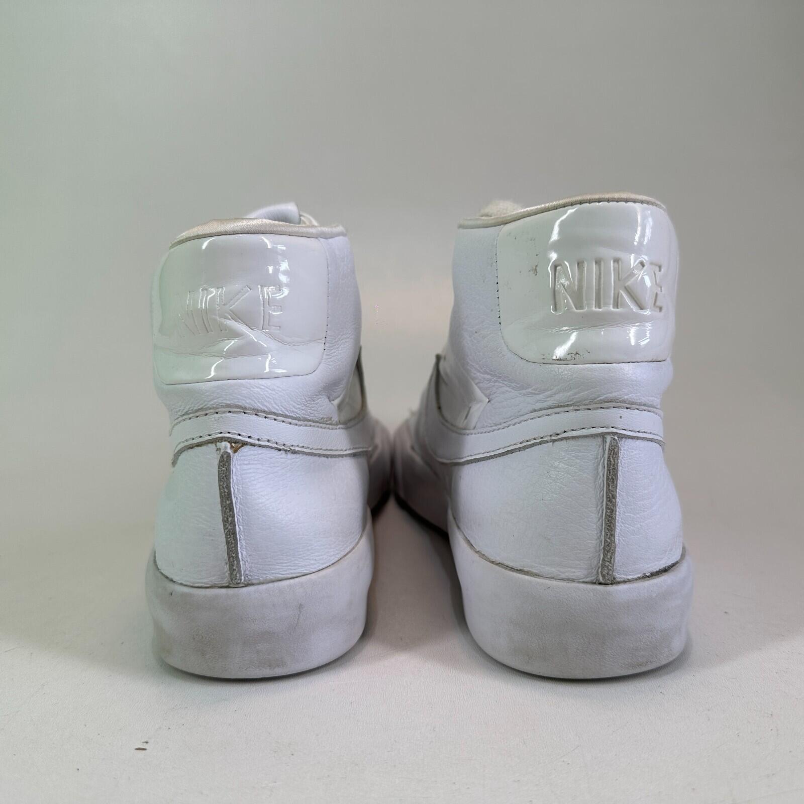 Nike Blazer Royal 2018 Leather Hi Top Trainers in White UK size 6
