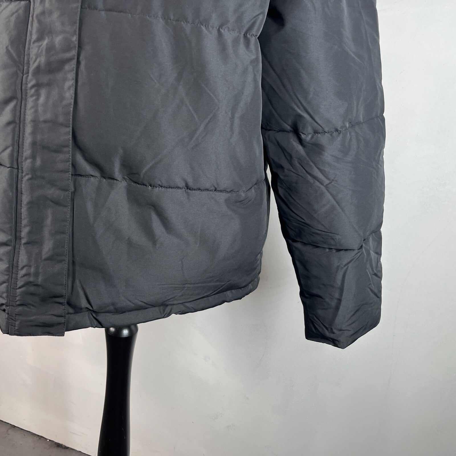 Ellesse Womens Hooded Quilted Padded Puffer Jacket in Black UK 16 - Near Mint