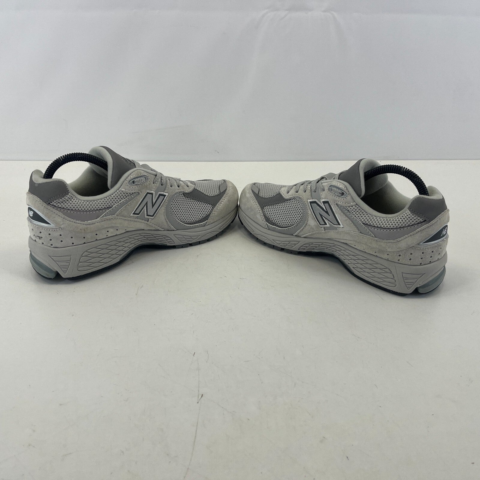 New Balance 2002R Trainers Grey Suede Leather & Mesh size UK 6.5 EU 40