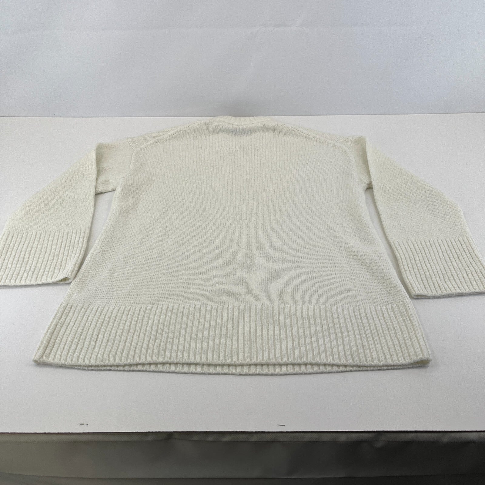 Sweaty Betty Alpine Wool Crew Neck Jumper Sweater in Lily White size S Alpaca