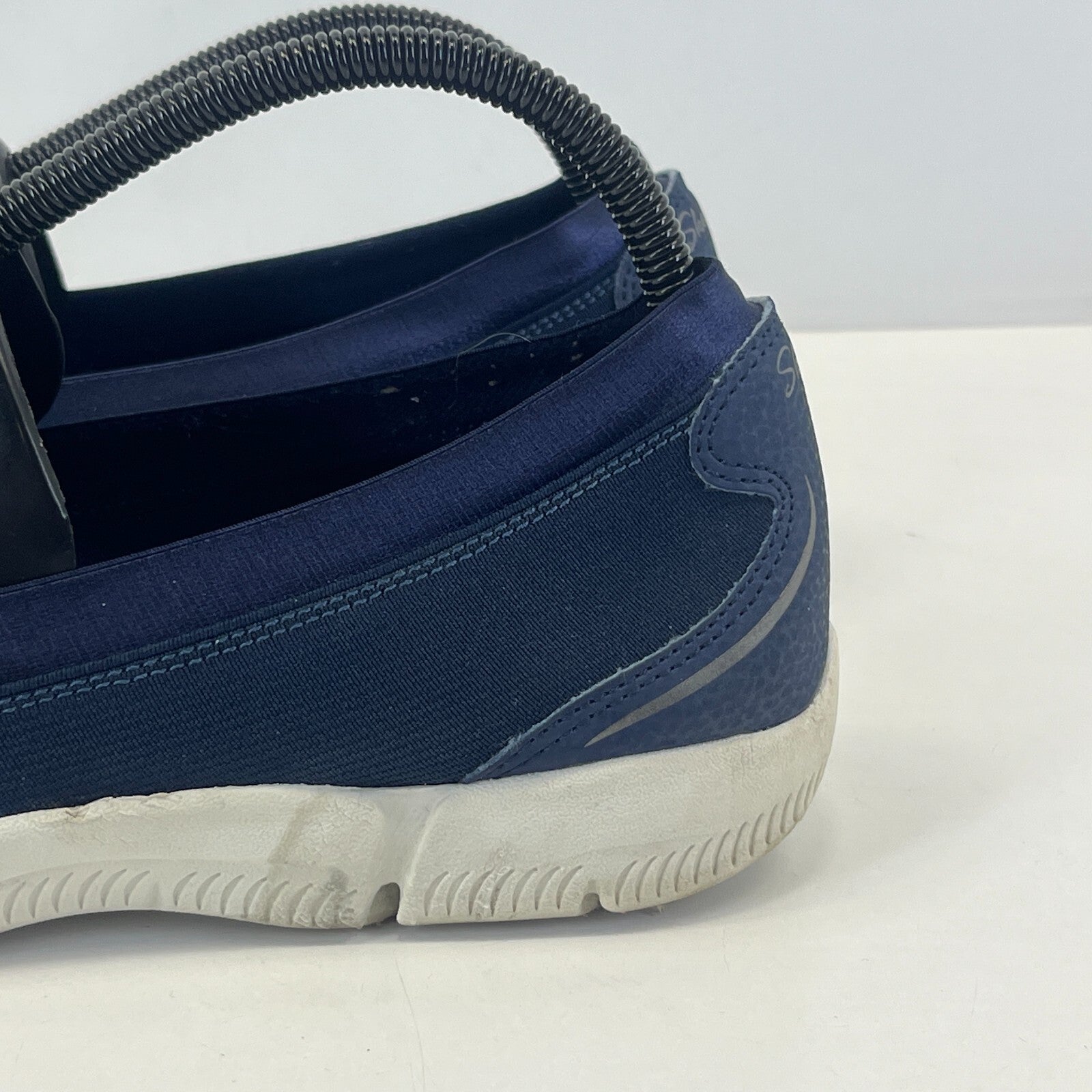 Skechers Women's Slip On Trainers Navy Blue size UK 7 EU 40