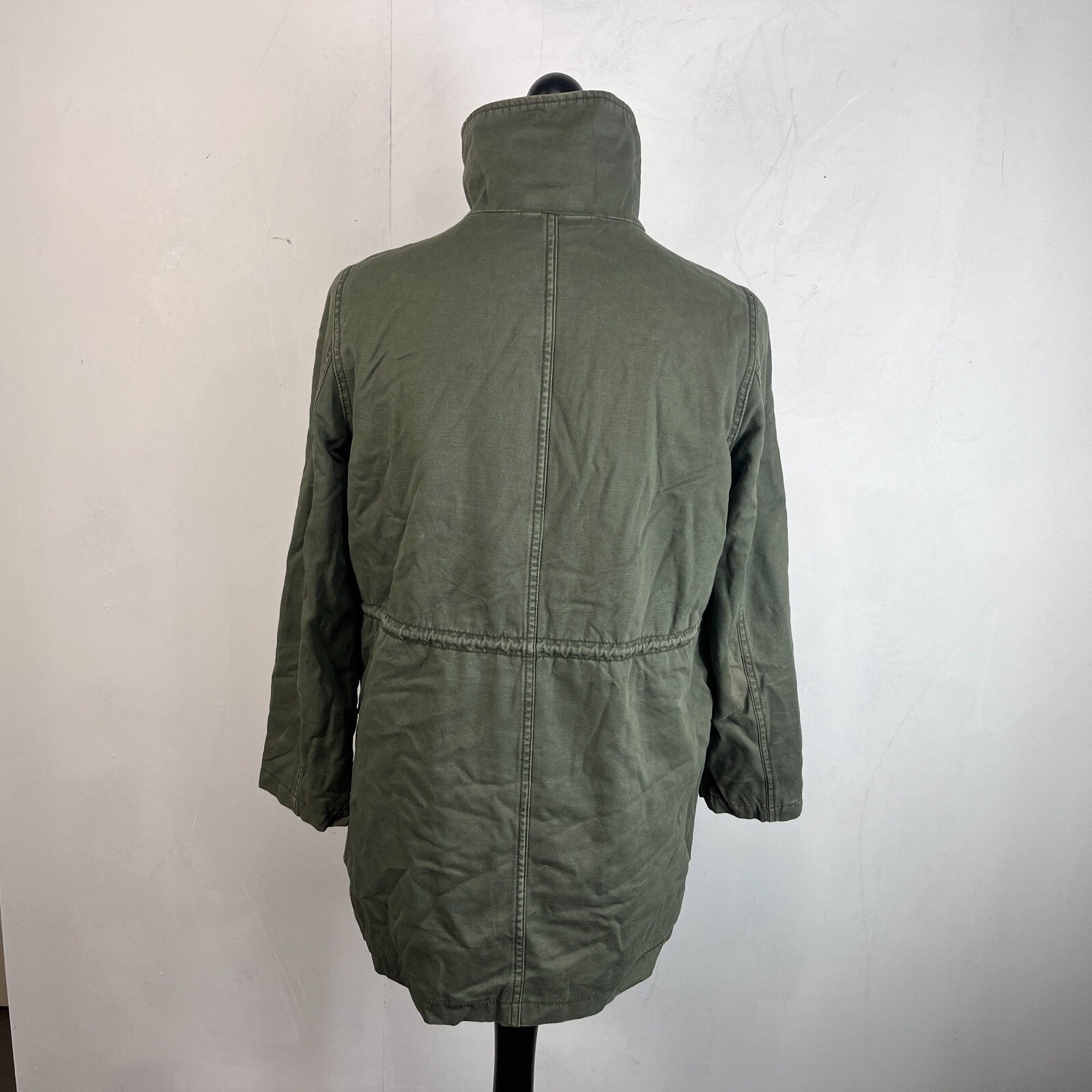 Old Navy Womens Khaki Green Parka Vintage Insulated Scooter Jacket size Medium
