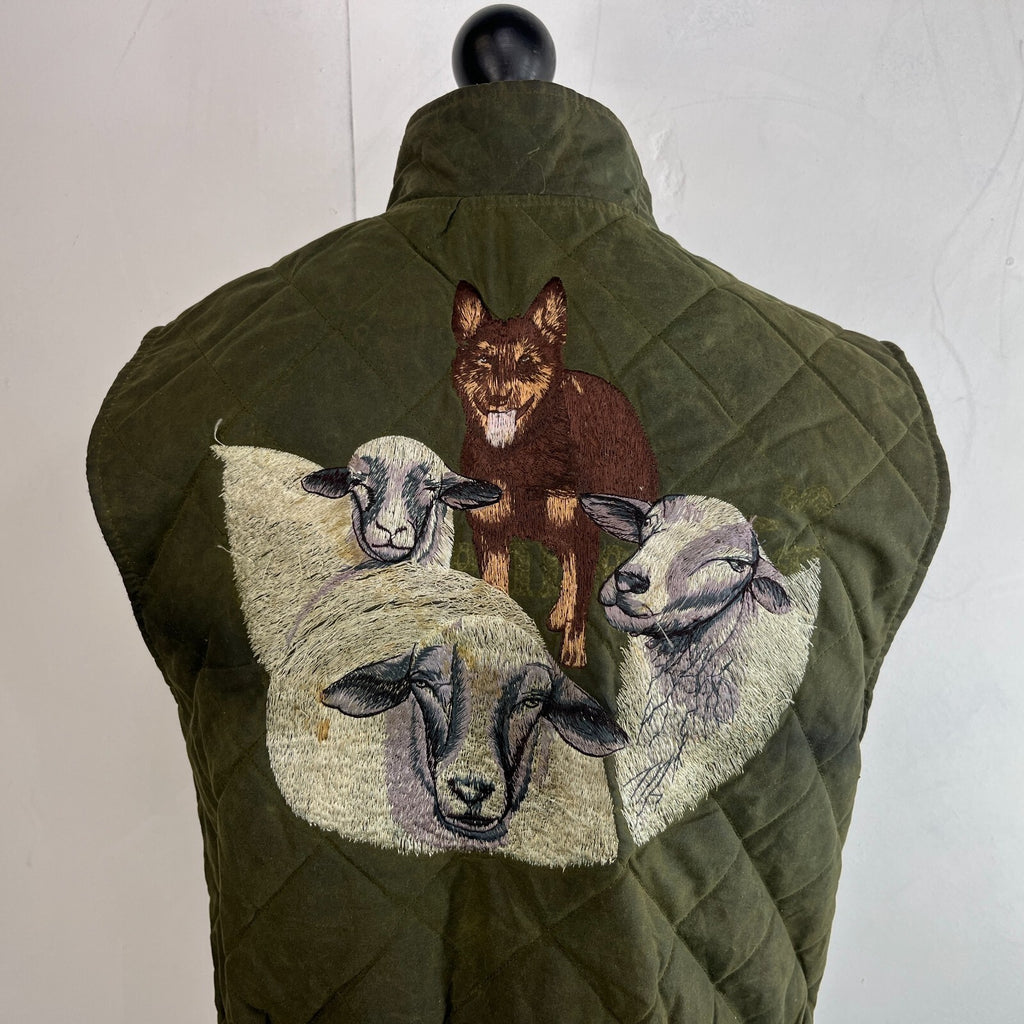 Argyll Women's Wax Waterproof Gilet Embroidered Vest in Green size Large - VGC