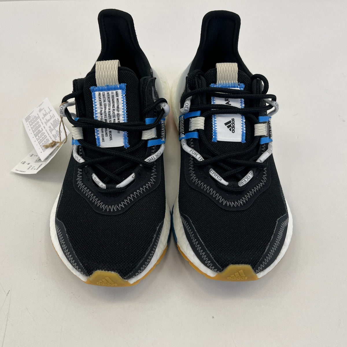 Adidas Womens Ultraboost 22 Parley Trainers in Black & White size UK 5 EU 38