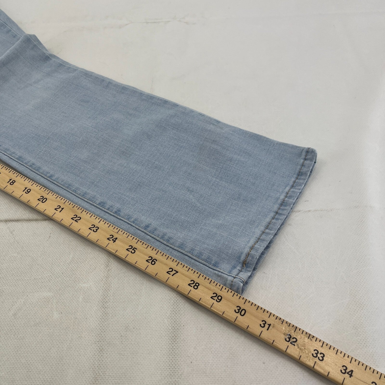Levi's 315 Shaping Bootcut Women’s Jeans W32" L30" Light Blue Denim