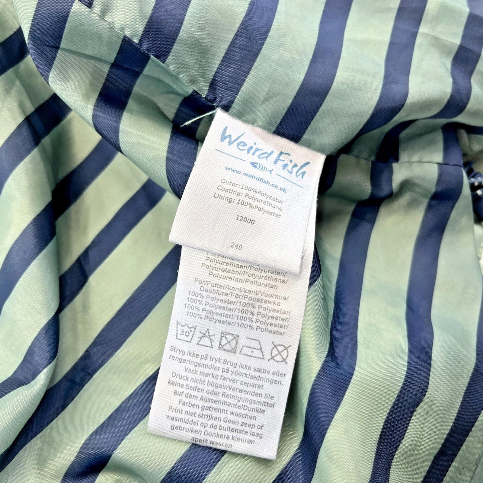 Weird Fish Waterproof Jacket with Hood in Mint Green UK Women's size 12