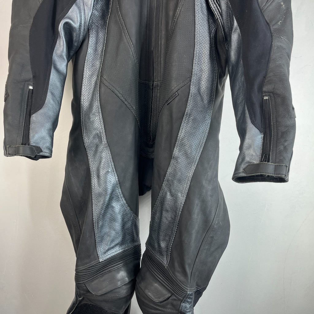 Duchinni 1 Piece Leather Suit with Hump Men's UK 40 EU 50 Black & Gunmetal Grey