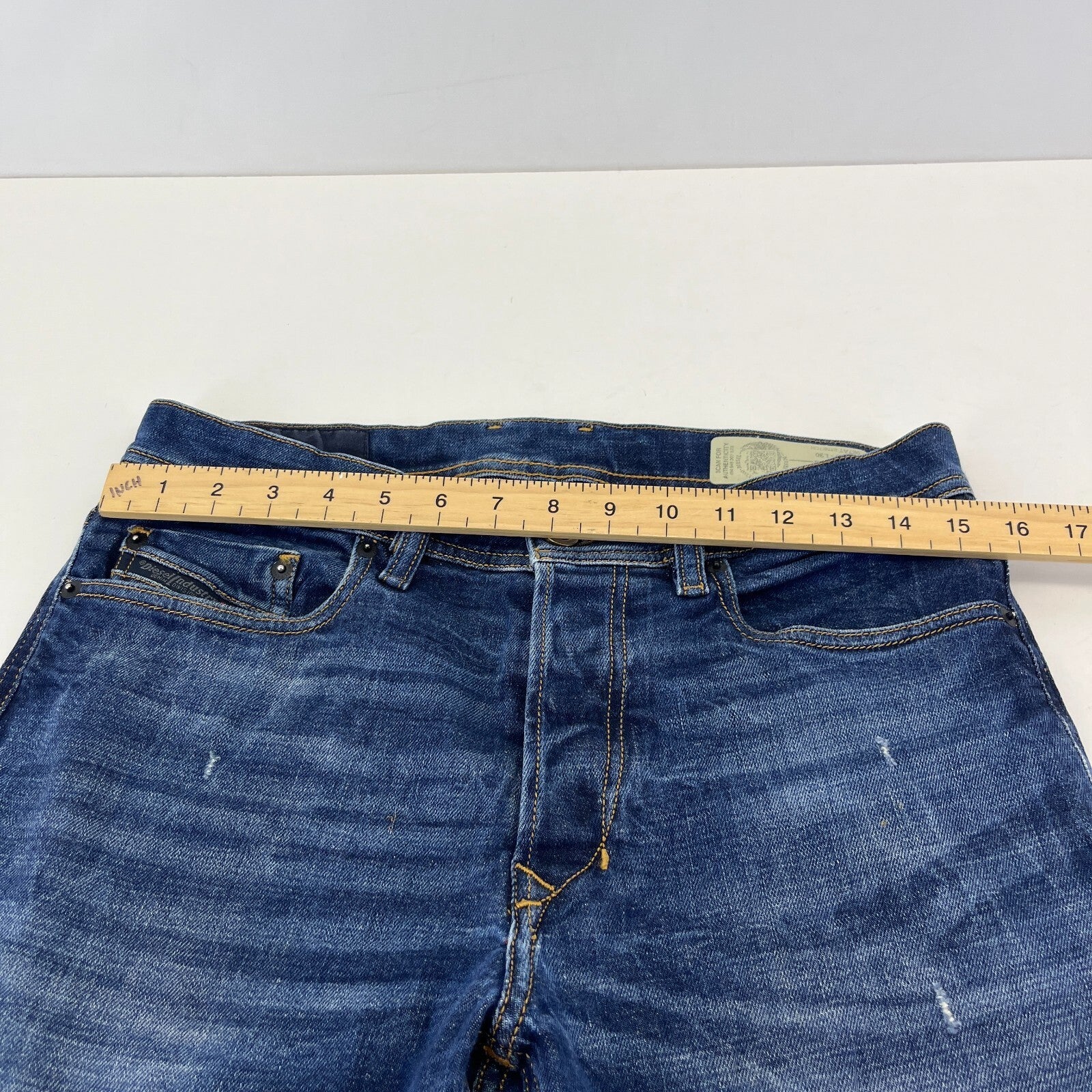 Diesel Tepphar Distressed Stretch Slim Carrot Jeans Men’s W30 L30 Denim Blue