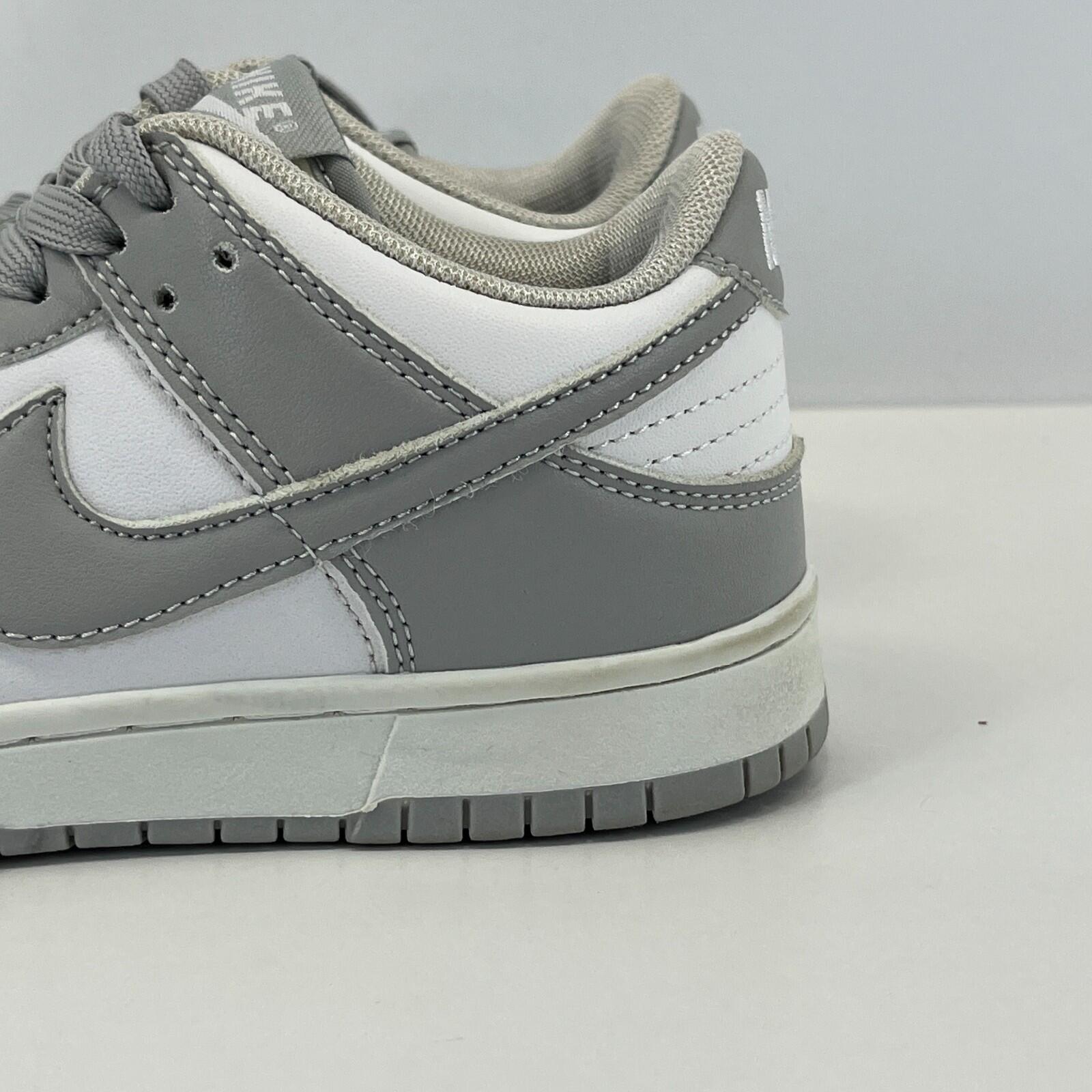 Nike Dunk Low Lace Up Trainers in Grey & White UK size 3.5 / EU 36