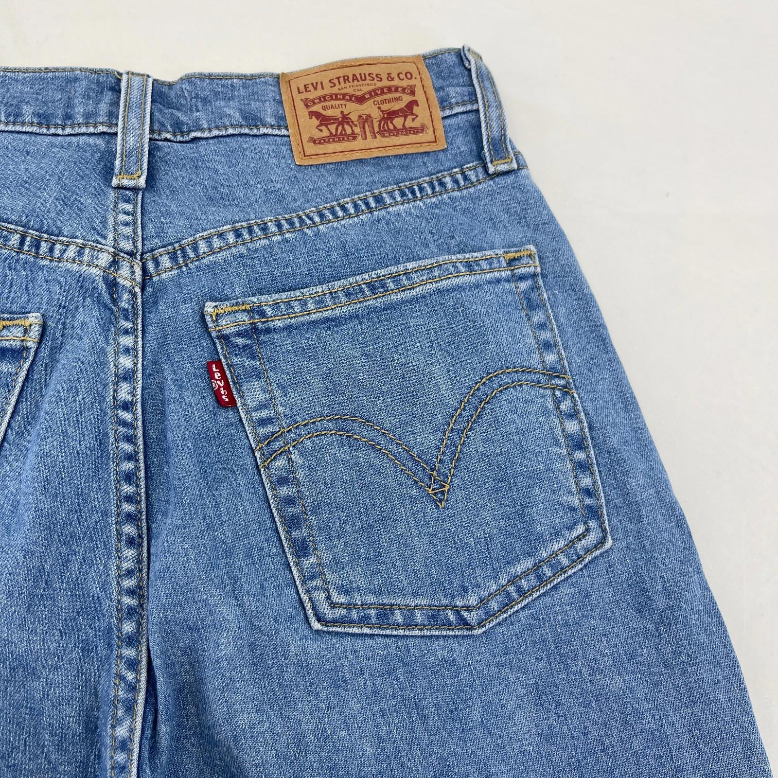 Levi's High Waisted Taper Jeans W26" L27" Levi Strauss Blue Denim