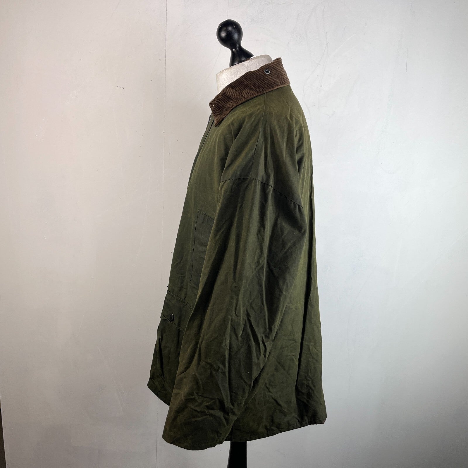 Mc Orvis Wax Jacket Mens size XL Green Waxed Coat Made in the UK
