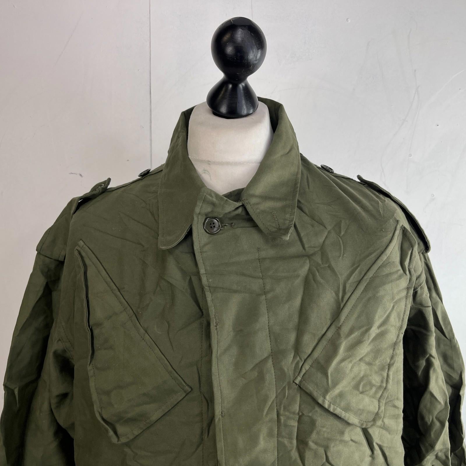 Vintage Genuine Dutch Army NL Military Chore Jacket by Seyntex size Large