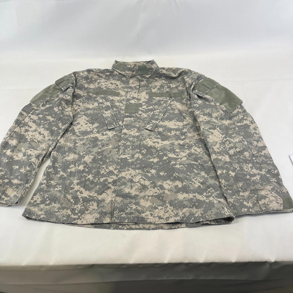 US Army Digital Camo Combat Uniform Ripstop Field Zip Coat Jacket US size M Reg