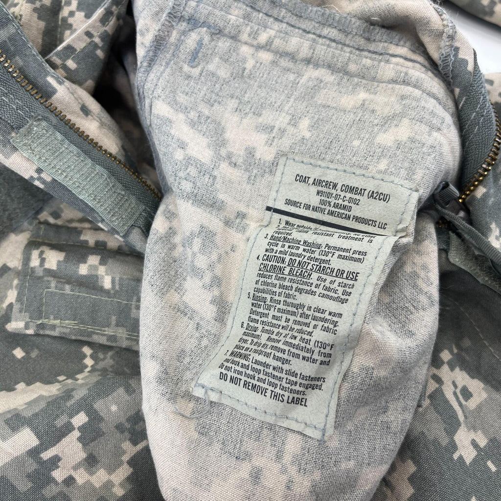 USAF Aircrew Surplus Issue Digital Jacket Camo Combat Uniform size Medium-Reg