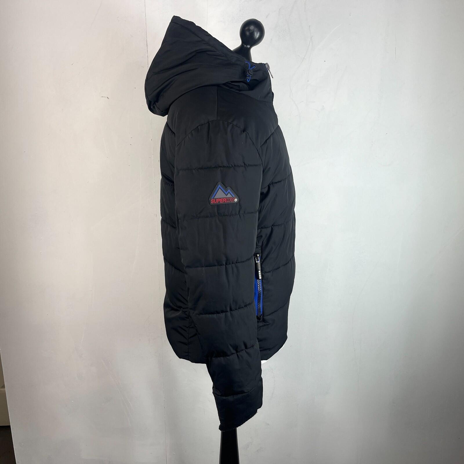 SuperDry Sports Puffer Jacket in Black size Medium - Hooded Insulated