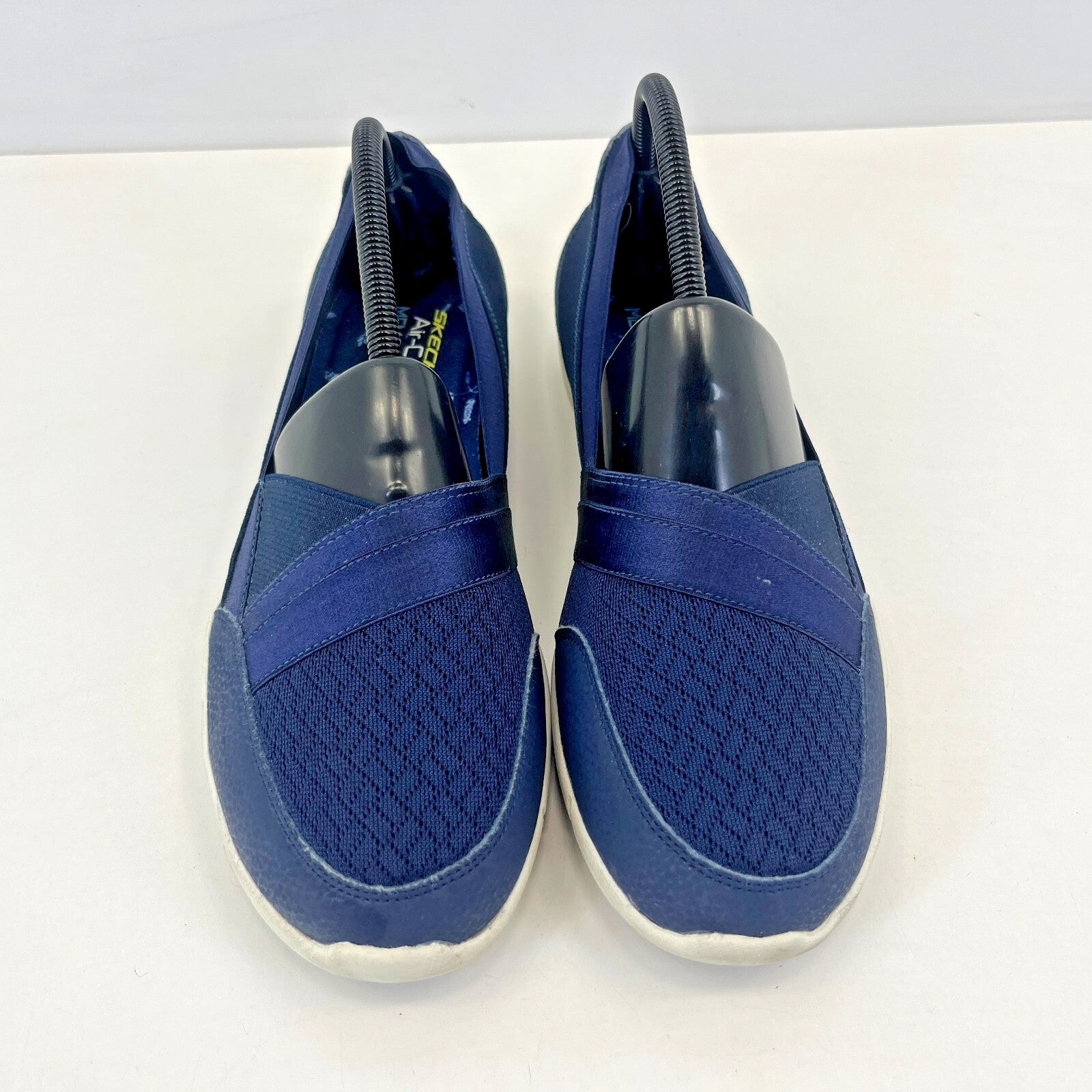 Skechers Women's Slip On Trainers Navy Blue size UK 7 EU 40