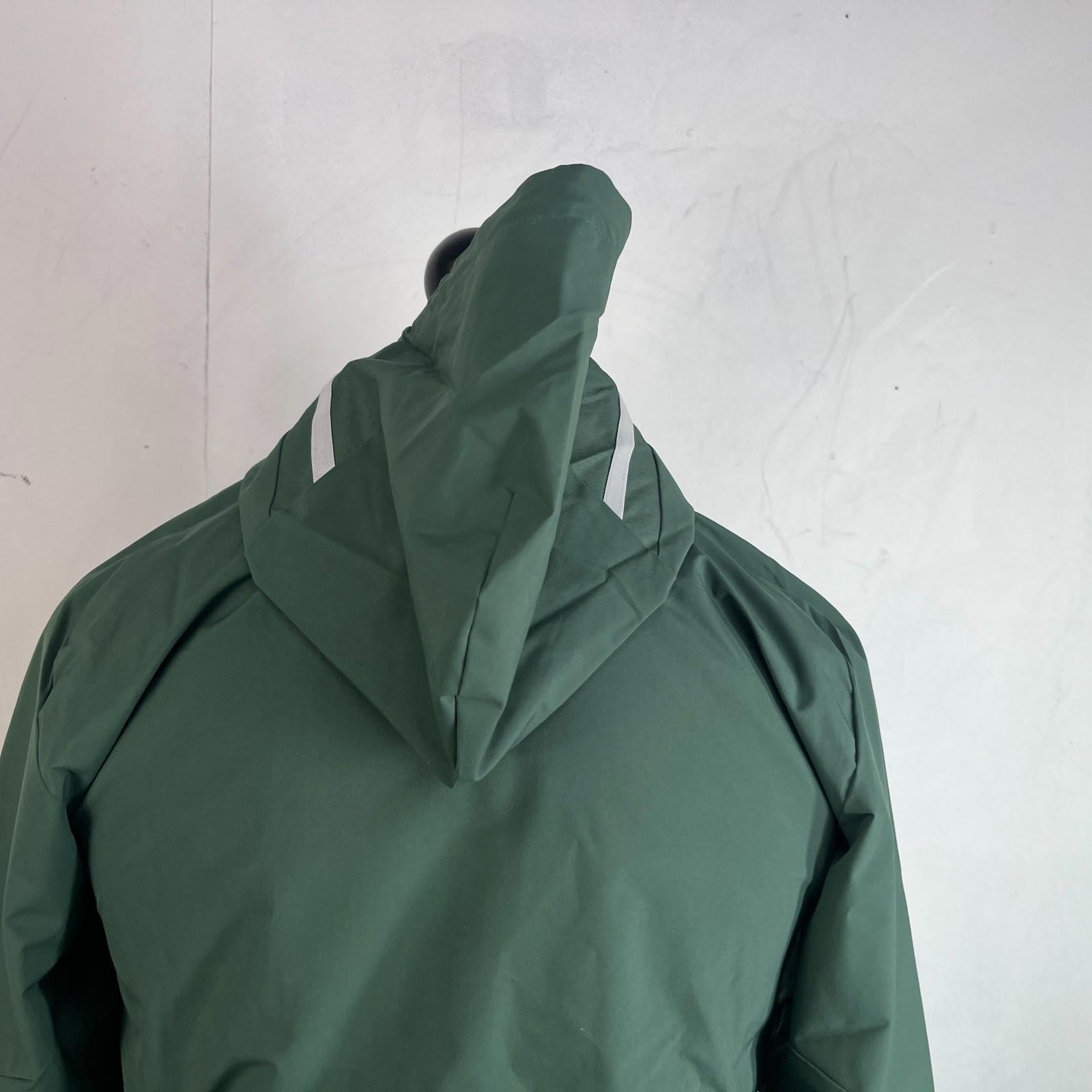 Adidas Celtic FC Waterproof Football Training Jacket Hooded size XS Oversized