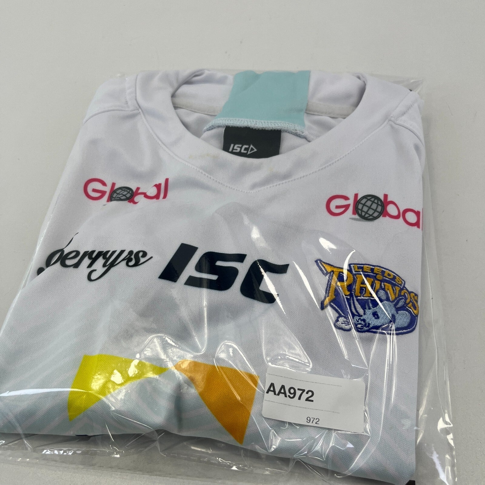 Leeds Rhinos Rugby Shirt Women's size 8 - ISC Adult Jersey Top