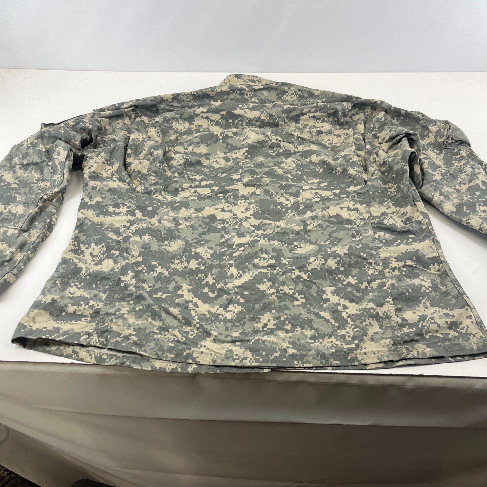 US Army Issue Digital Jacket Camo Combat Uniform Surplus US size XL-Regular