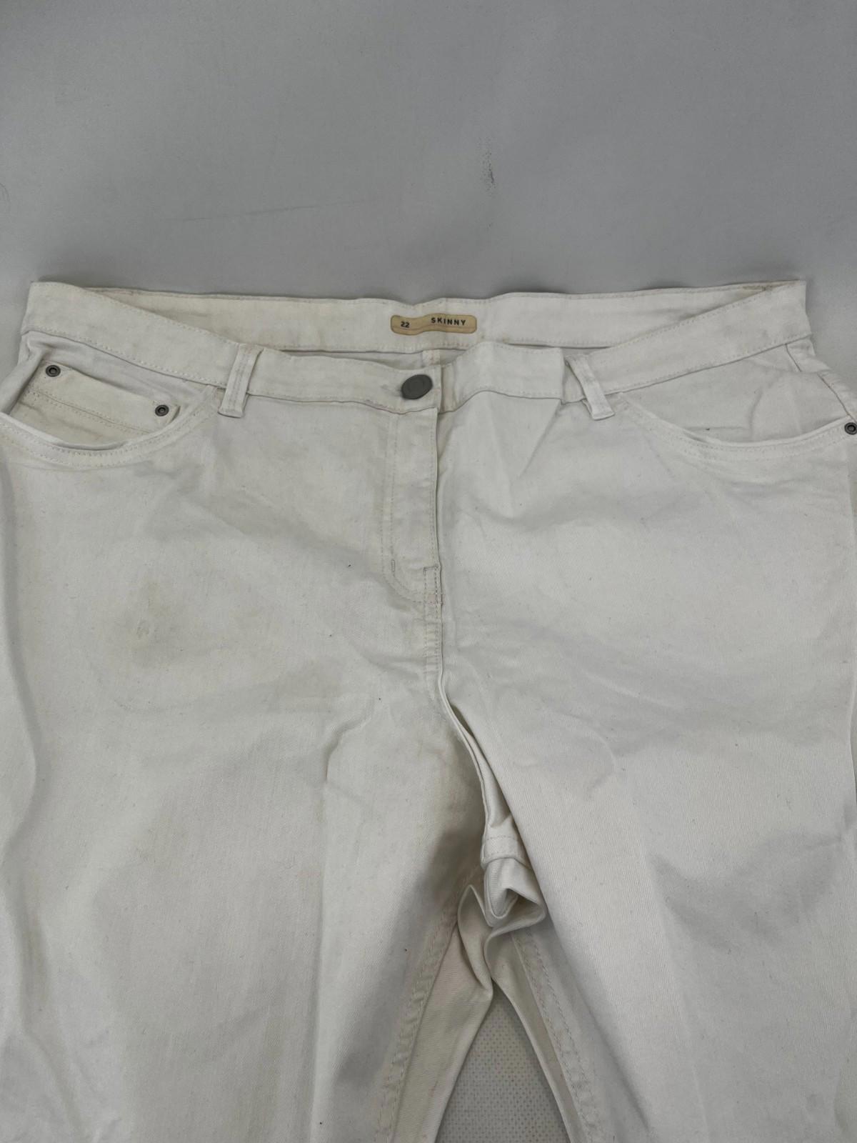Nutmeg Skinny Tapered Jeans in White UK Women's size 22 - NWOT