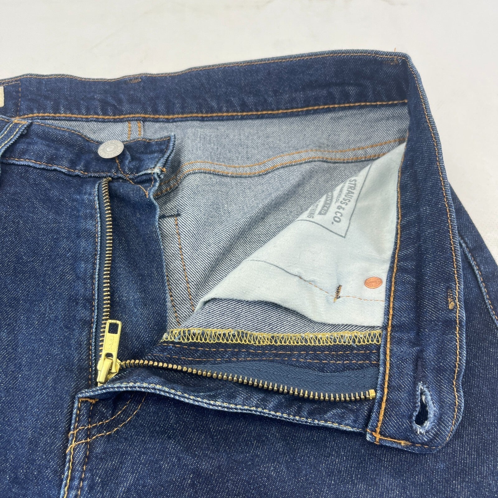 Levi's Skinny Taper Premium Big E Women's Jeans W32" L32" Mid Blue Denim