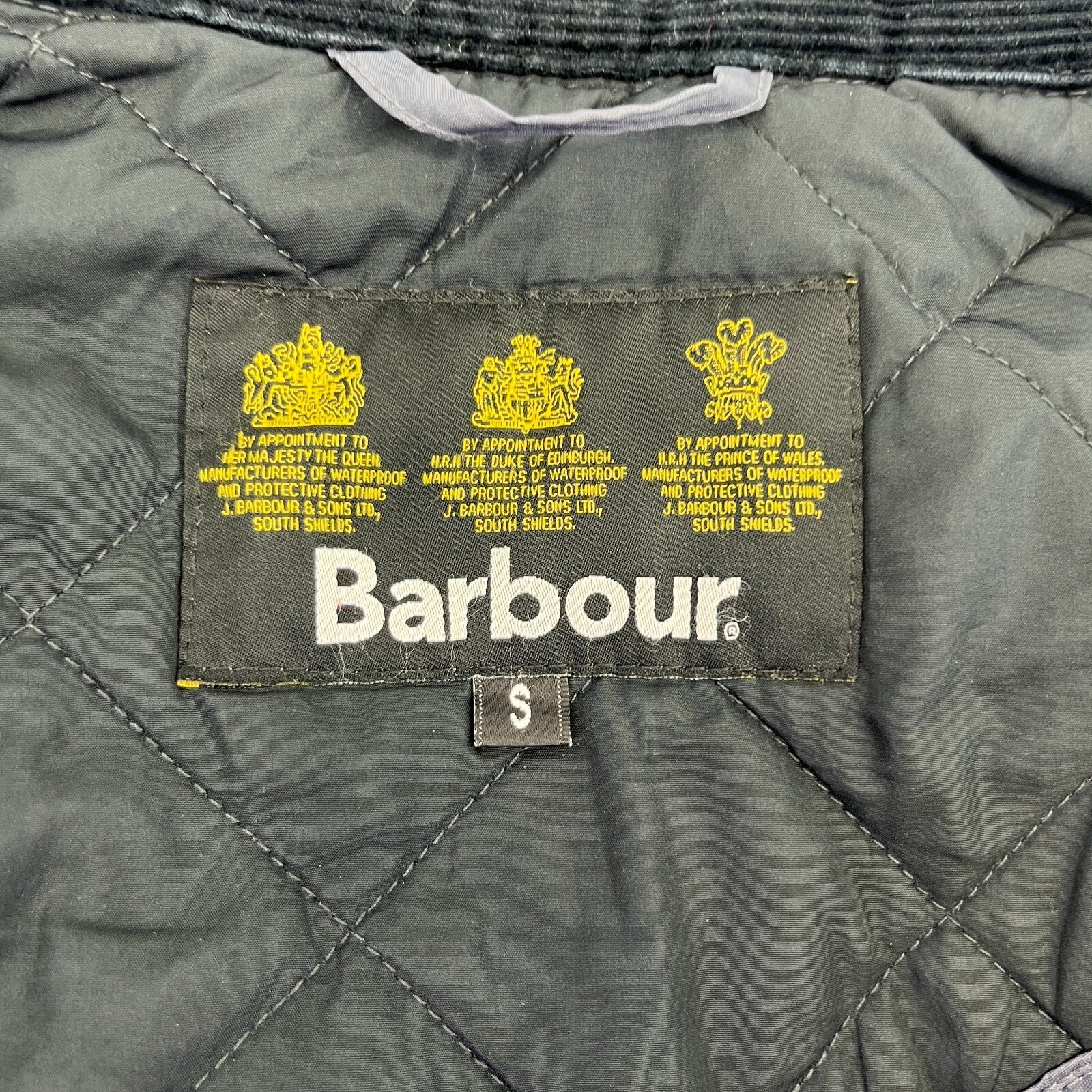 Barbour Chelsea Sportsquilt Jacket in Black Men's size Small