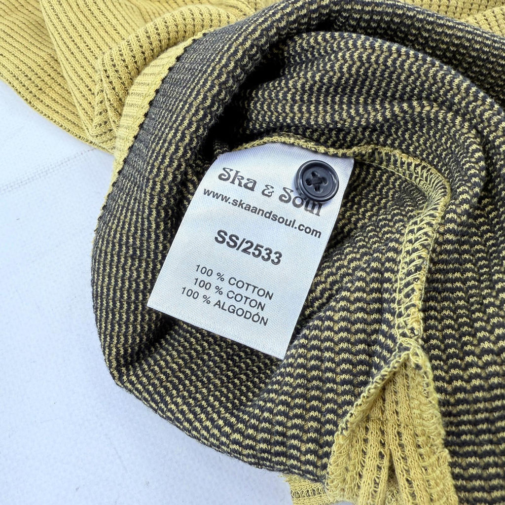 Ska & Soul Men's Waffle Knit Polo in Mustard Yellow size M - New - Model SS/2533