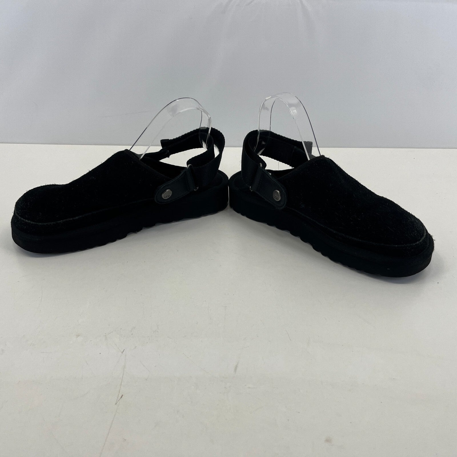 UGG Goldencoast Sliders Mules Slippers Black Racer Back Men’s size UK 7 - EU 41