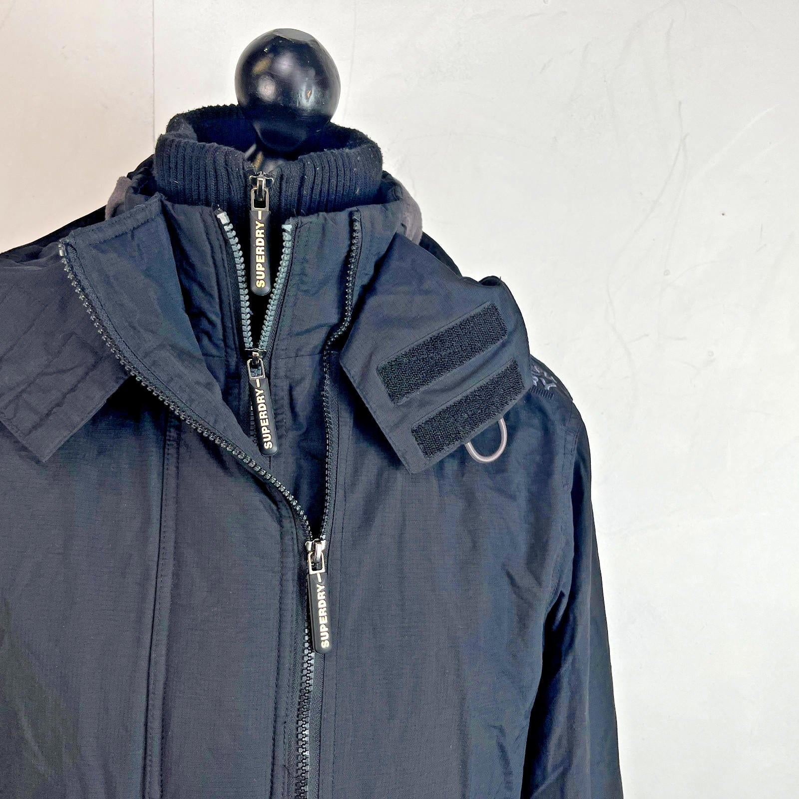 Superdry Original Windcheater Jacket Japan Men’s size Large Black Fleece Lined