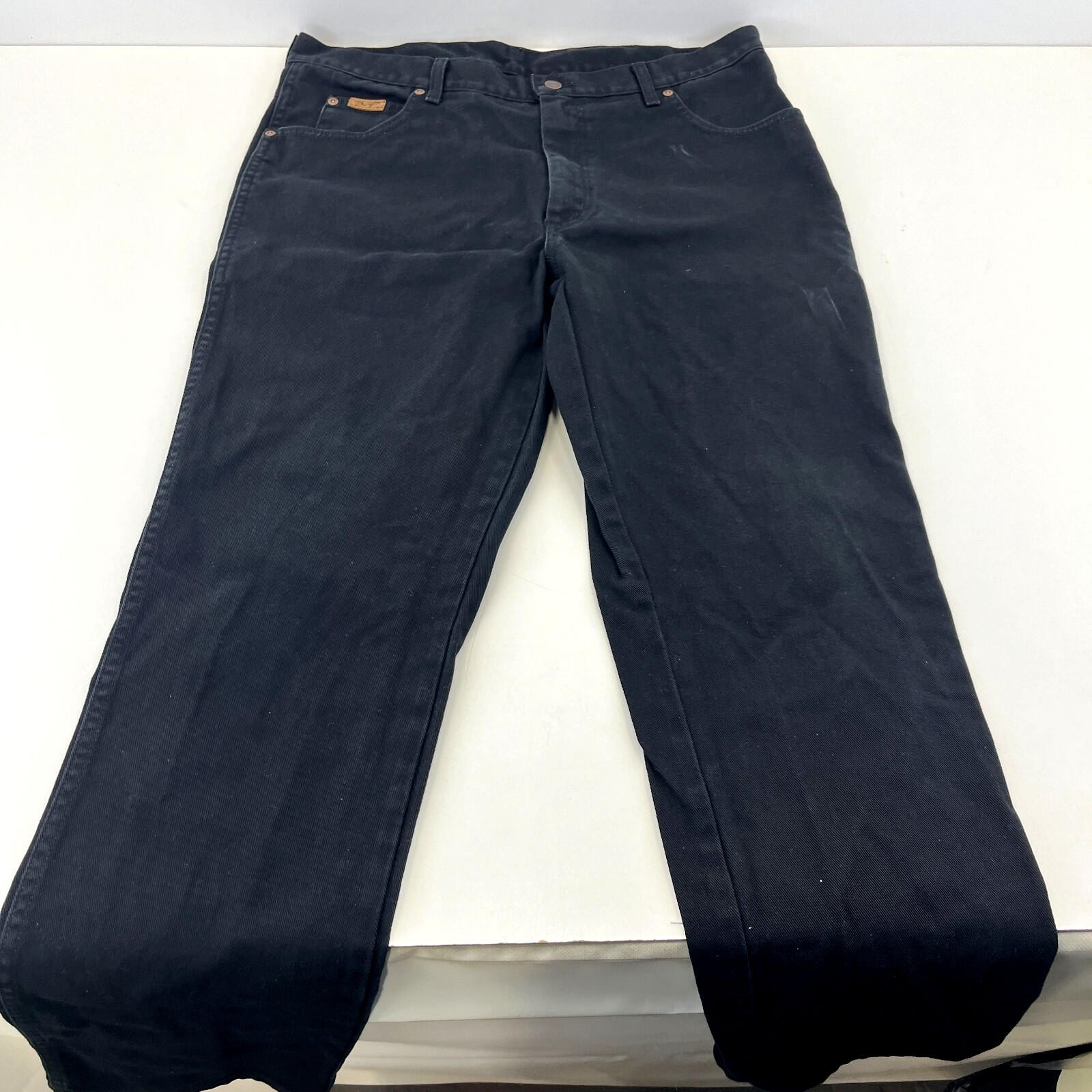 Wrangler Texas Straight Leg Jeans in Black 100% Cotton Waist 38" Leg 34" W38 L34
