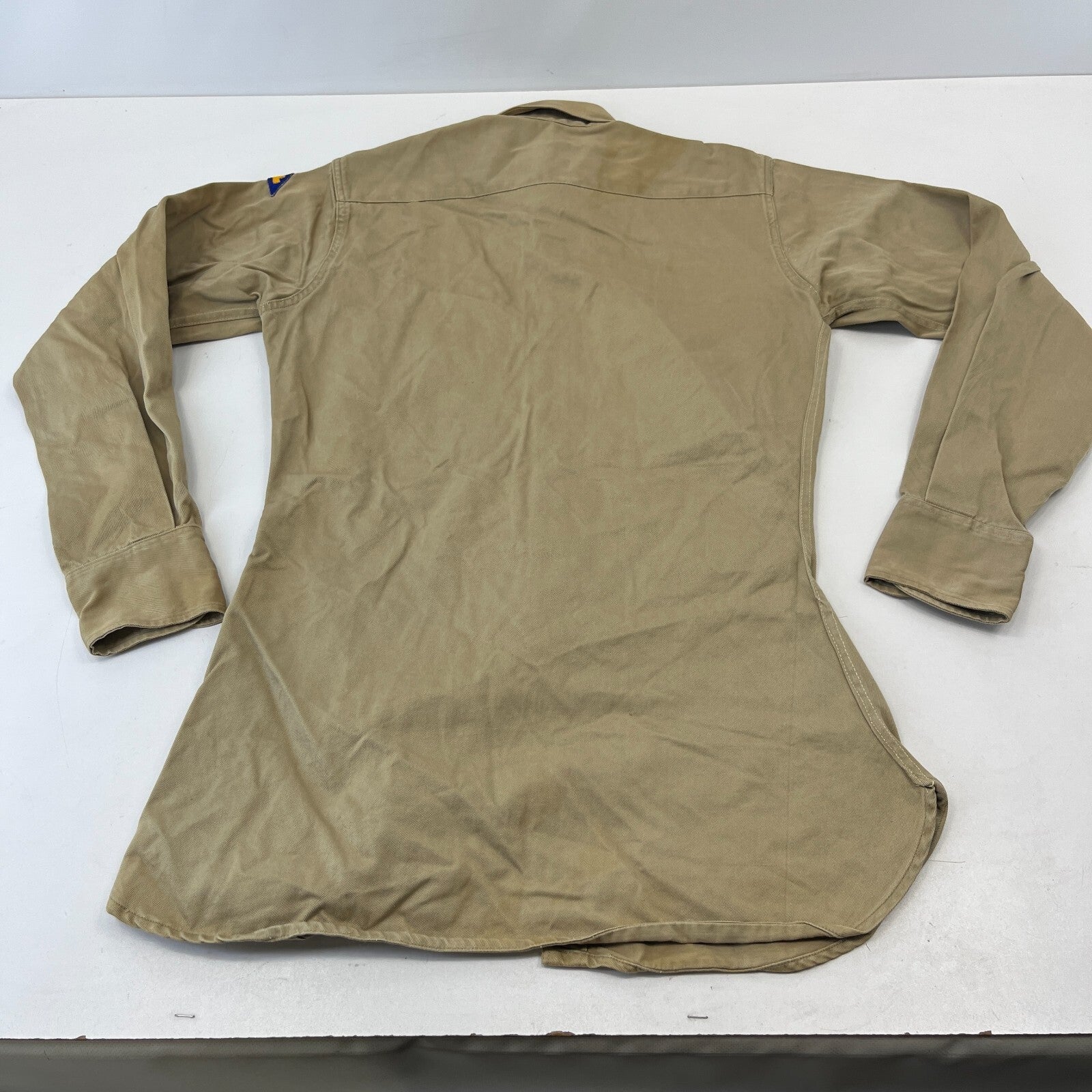 Vintage American Army Military Long Sleeve Shirt with Badges Khaki Brown size M