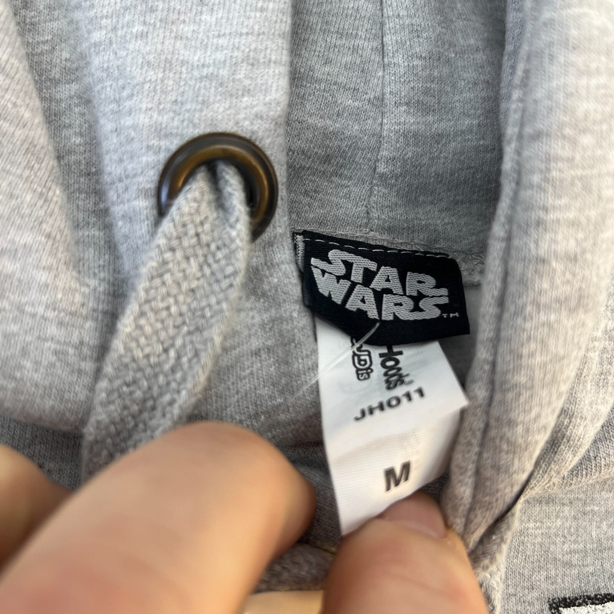 Original Star Wars Mandalorian Baby Grogu Hoodie in Grey size Medium - New