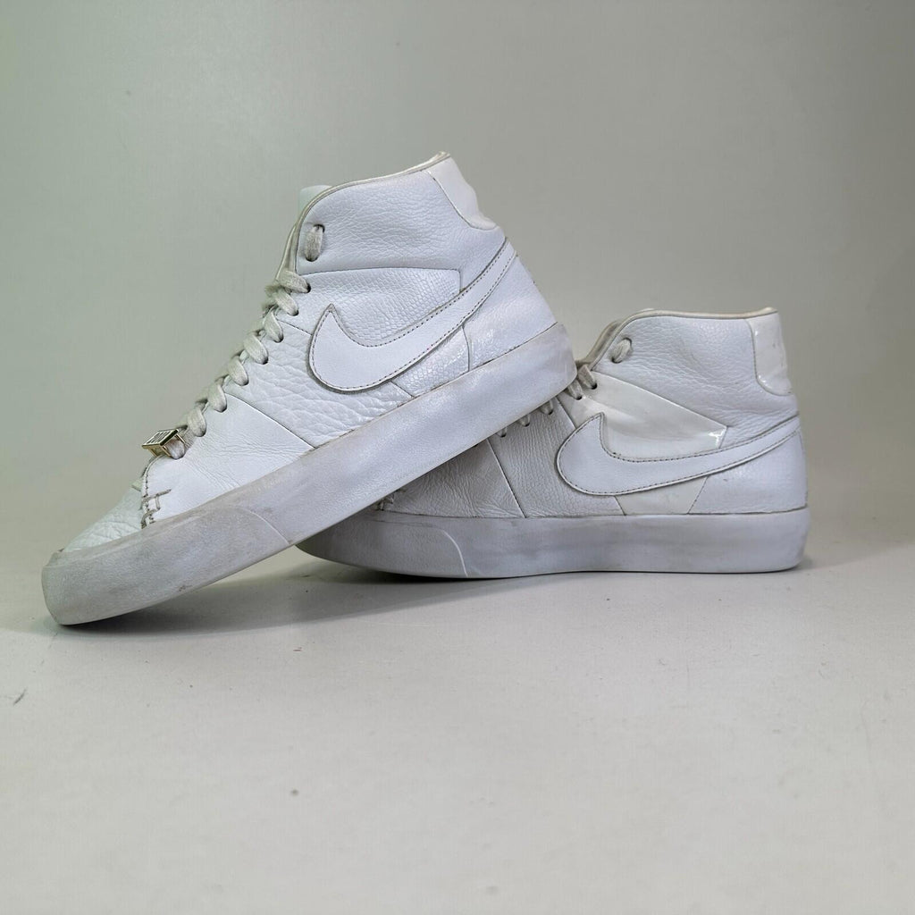Nike Blazer Royal 2018 Leather Hi Top Trainers in White UK size 6