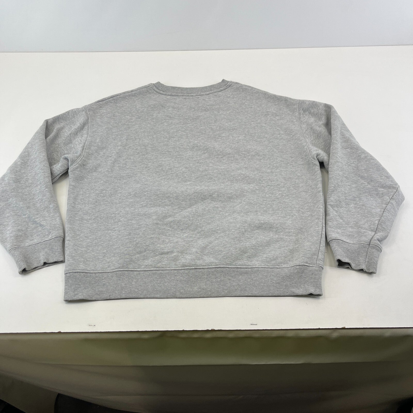 Tommy Jeans Men's Reverse Weave Sweatshirt in Grey Crew Neck size Medium