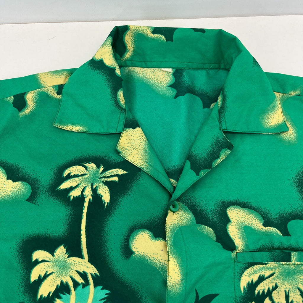 Loud Men's Green Floral Hawaiian Shirt Designer Holiday Short Sleeve size M
