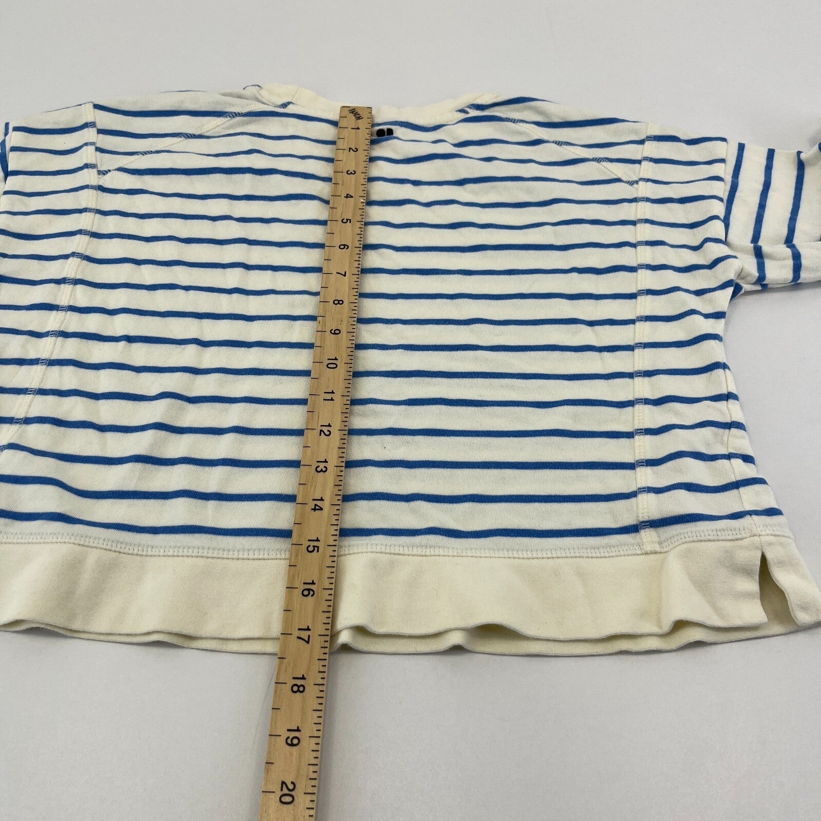 Sweaty Betty After Class Cropped Sweatshirt size XS Oversized White/Blue Striped