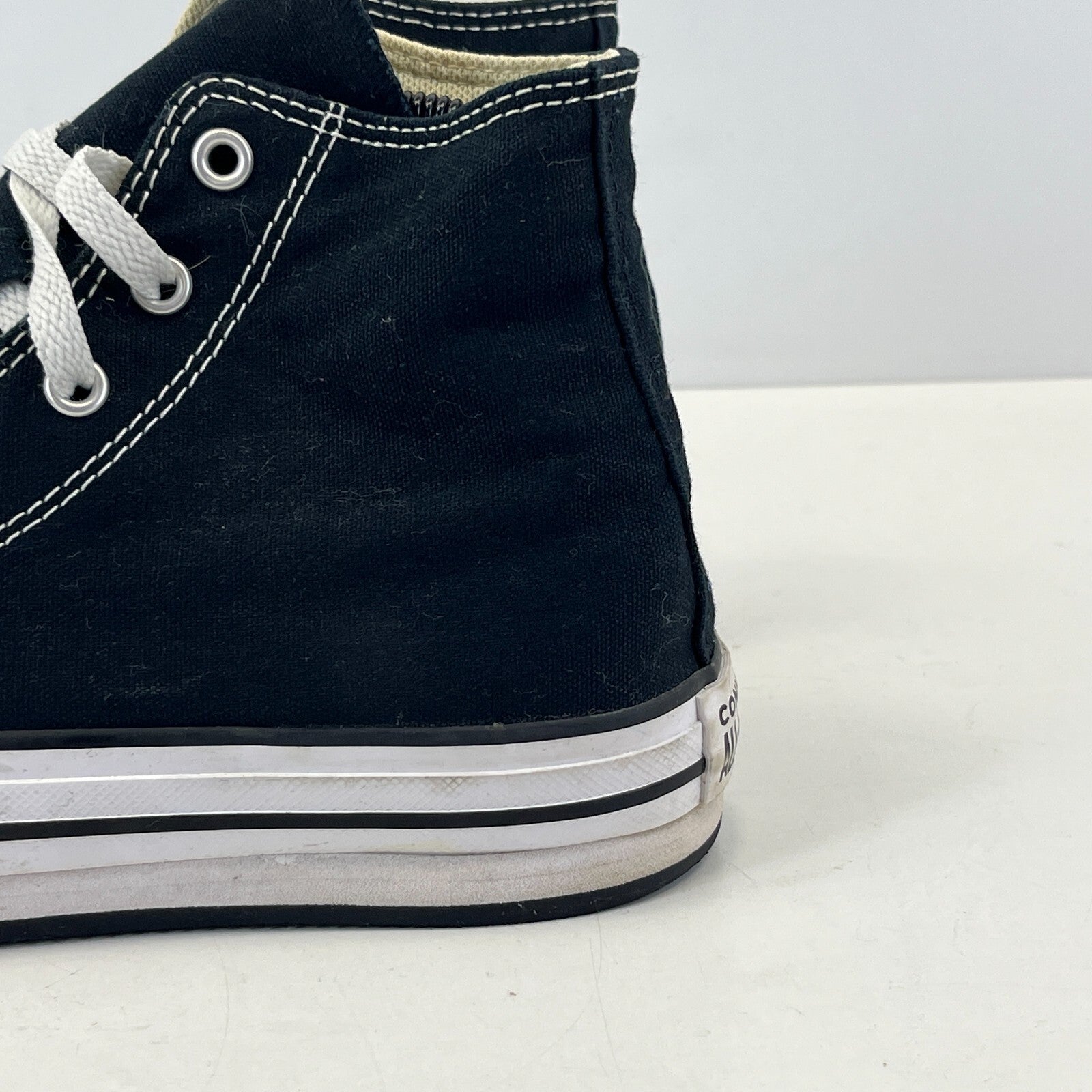 Converse Hi-Tops size UK 4.5 EU 37.5 Black Canvas & White All Stars