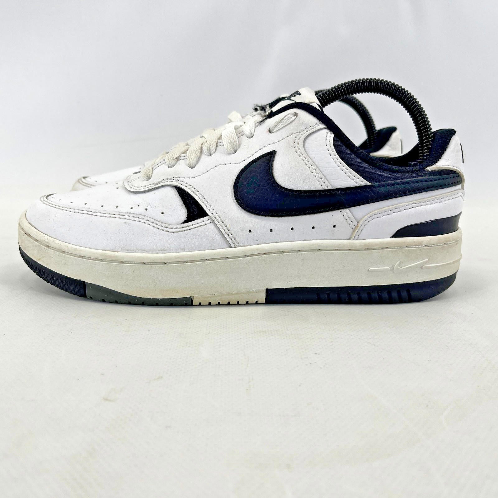 Nike Gamma Force Women’s Leather Trainers Shoes White/Black size UK 5.5 EU 39