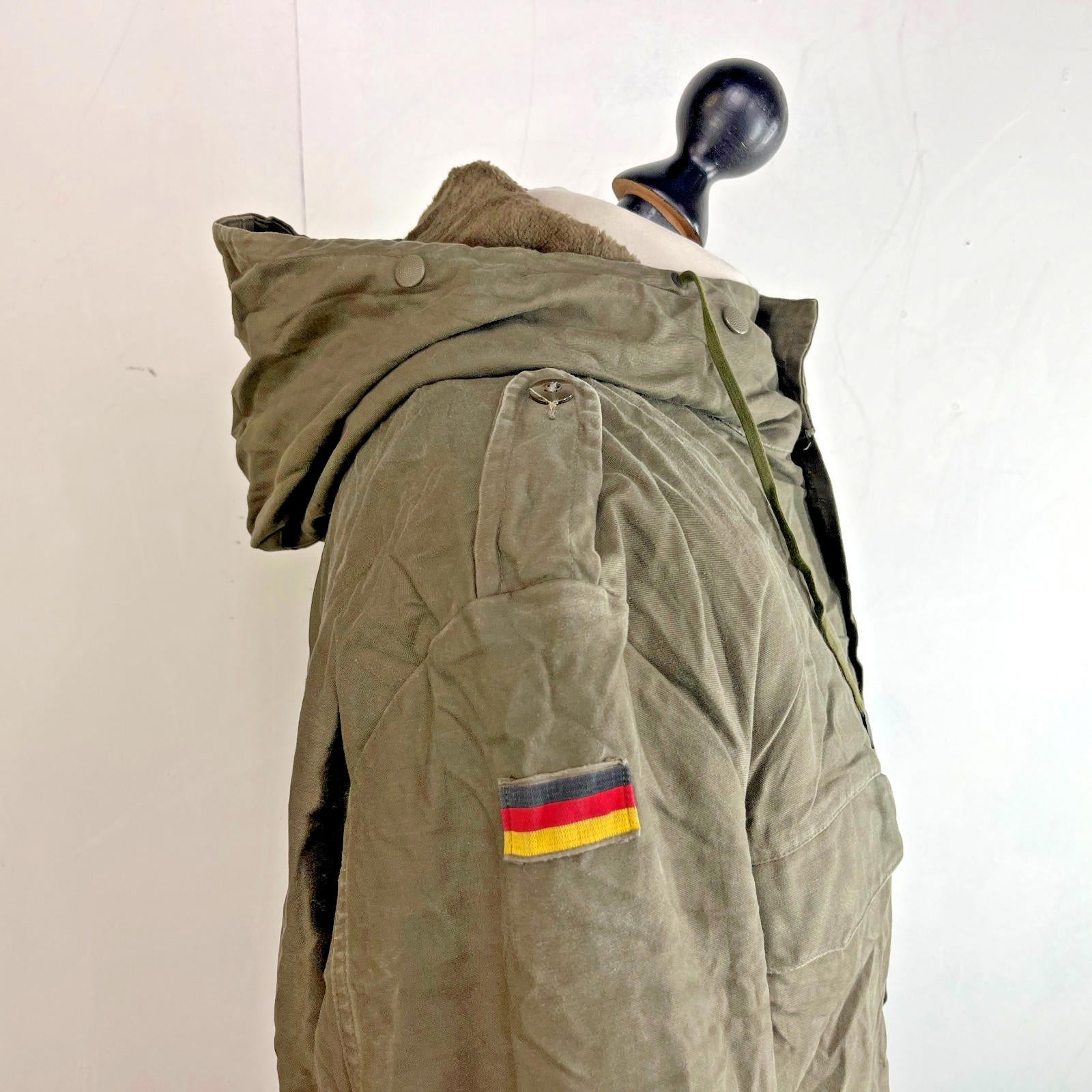 Vtg 1992 Jeans Express German Army Olive Green Parka Coat + Liner size M GrNr.14