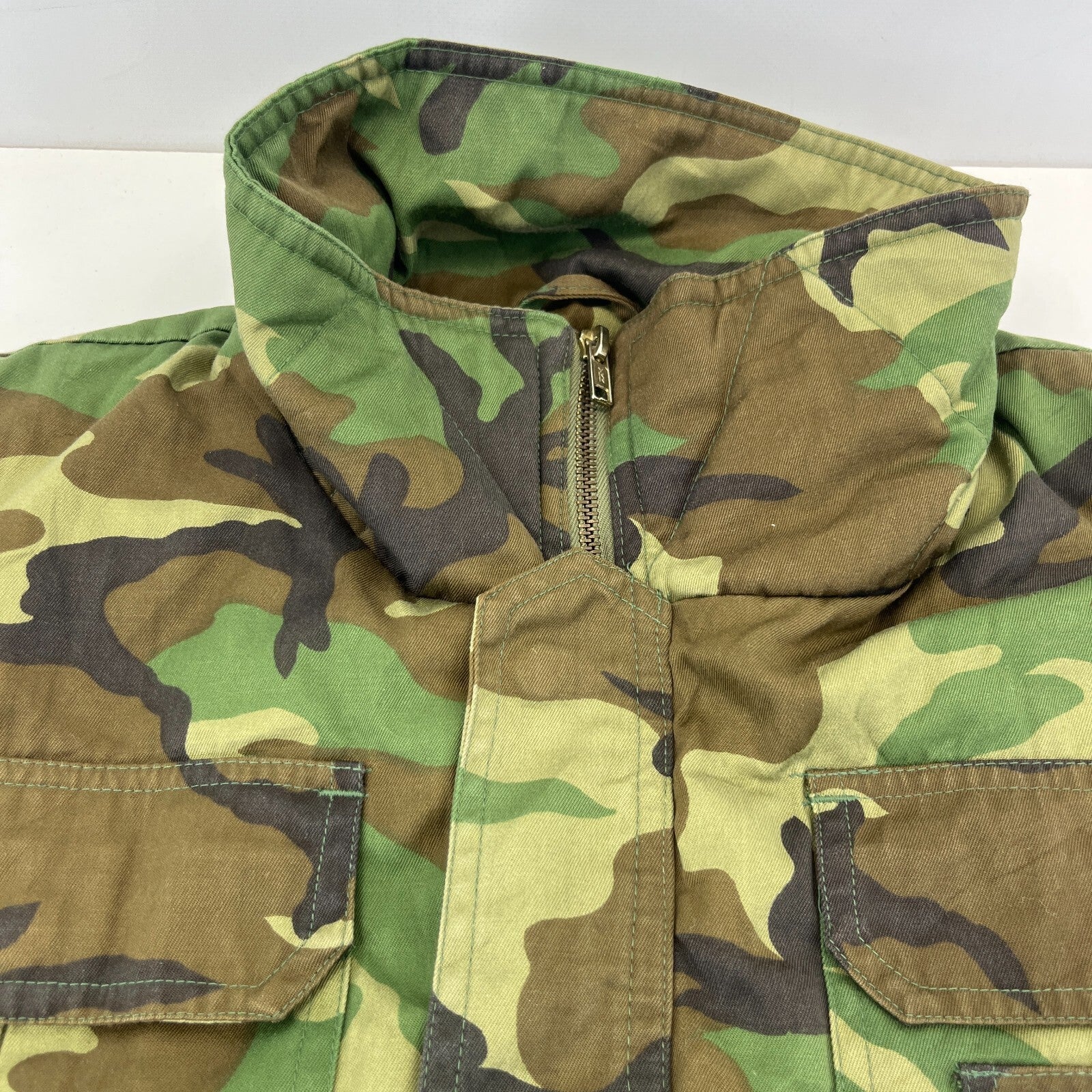 US Military Camo Pattern Body Warmer Vest Gilet Sleeveless Jacket UK size M