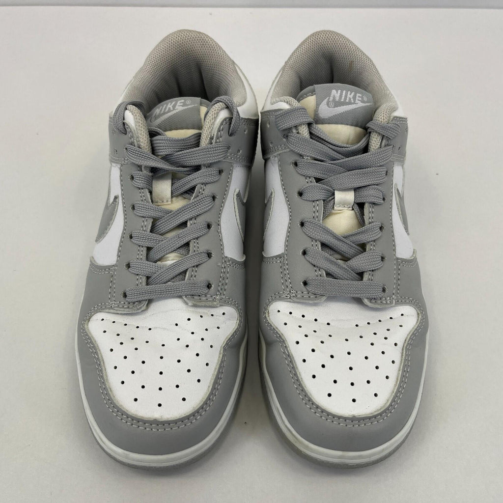 Nike Dunk Low Lace Up Trainers in Grey & White UK size 3.5 / EU 36